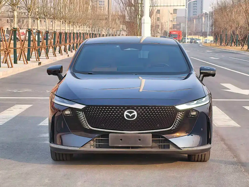 Mazda EZ-6 Pure Electric 600 Elegance Edition 2025