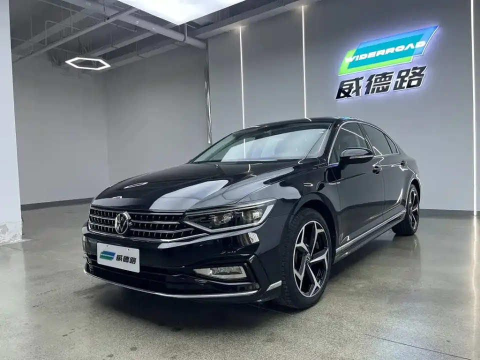Volkswagen Magotan 2 Million Units Anniversary Edition 330TSI DSG Leading Type 2024