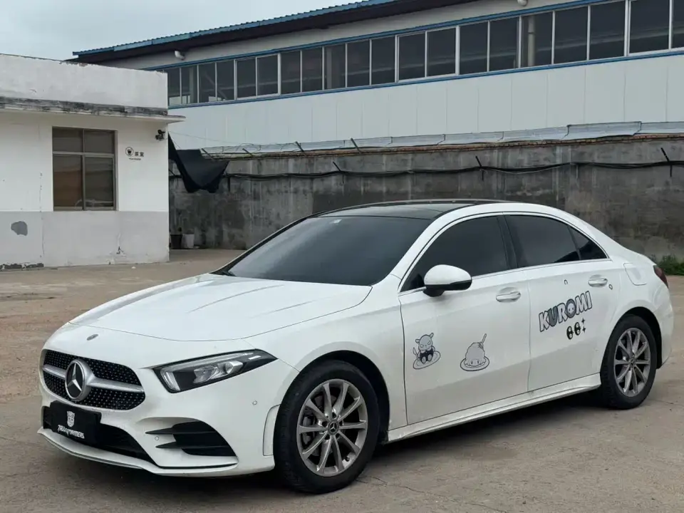 Mercedes-Benz A-Class A 200 L Dynamic 2023