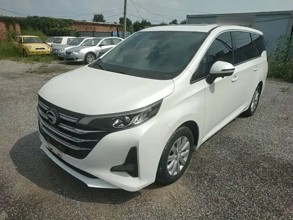 GAC Trumpchi M6 270T DCT Luxury Edition (7-Seater) 2020