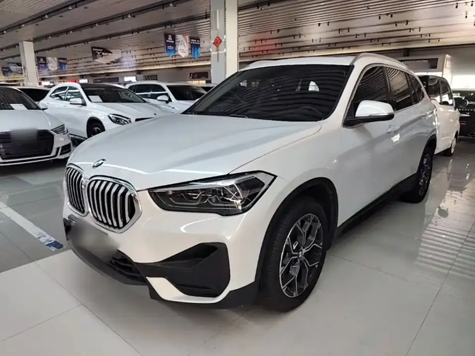 BMW X1 sDrive25Li Leading 2023