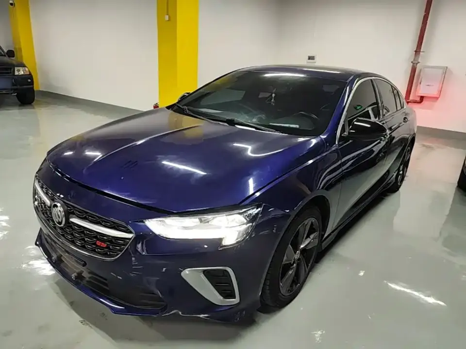 Buick Regal GS 28T Elite 2020