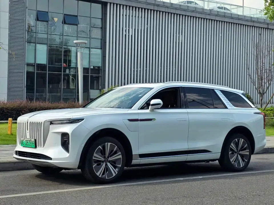 Hongqi E-HS9 460km Flagship Comfort 6-seater 2022