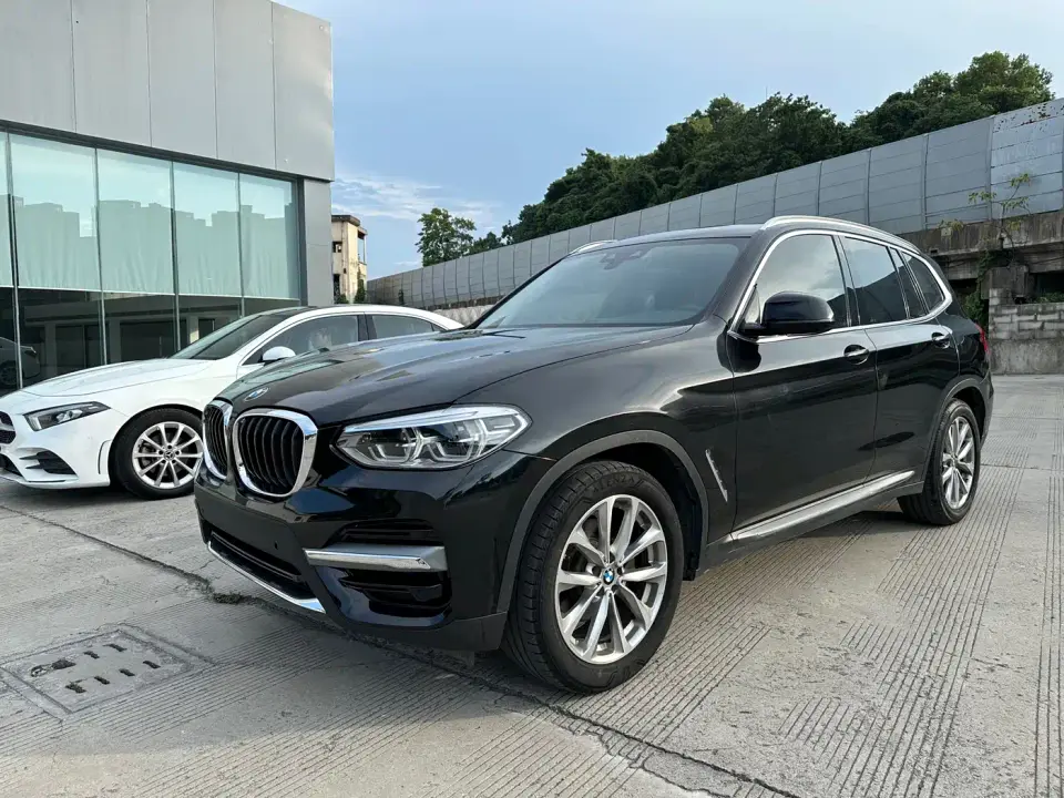 BMW X3 xDrive25i M Sport Package 2021