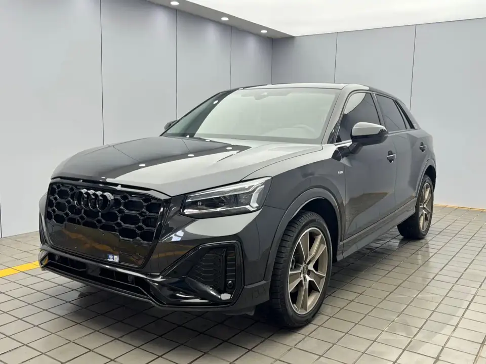 Audi Q2L 35 TFSI Fashion Dynamic 2022