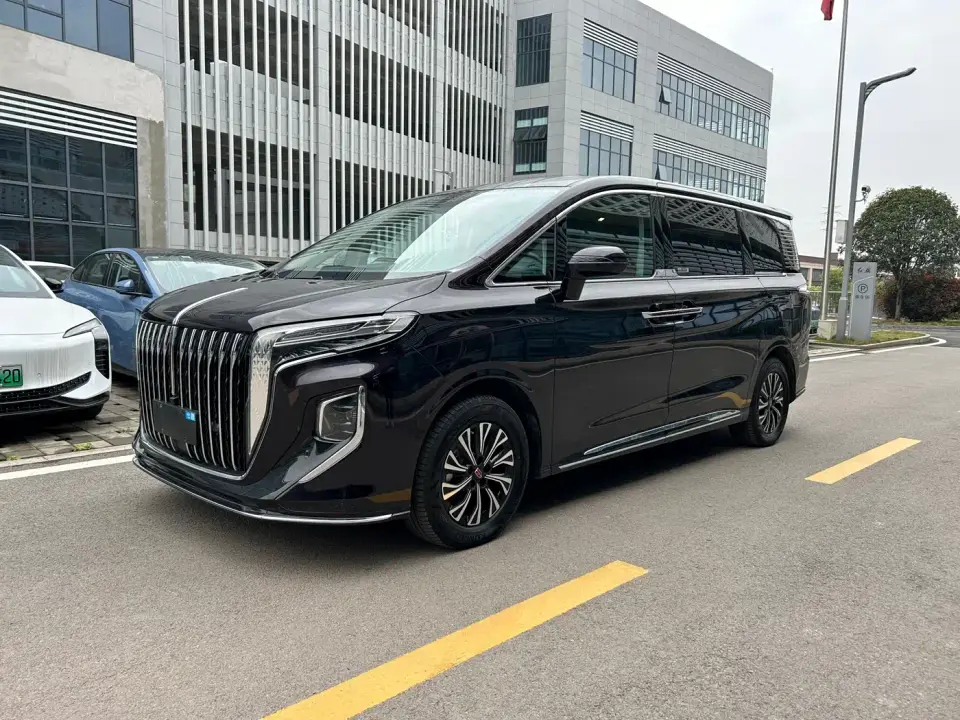 Hongqi HQ9 PHEV Model 2.0T AWD Business Edition 2024
