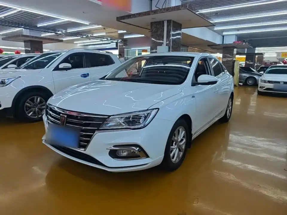 Roewe i5 1.5L Manual 4G-Connected Langyue Edition 2019