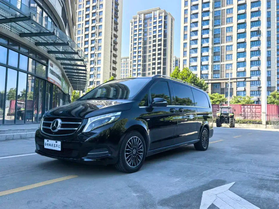 Mercedes-Benz V-Class V 260 L Premium Long Wheelbase Edition China VI 2019