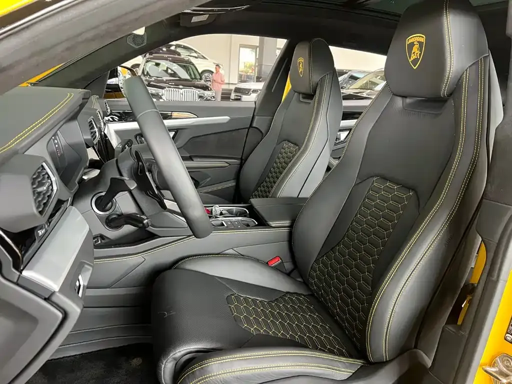 Lamborghini Urus 4.0T V8 S 2024 — фото 17
