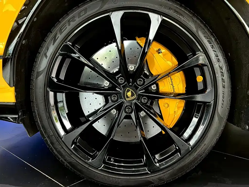 Lamborghini Urus 4.0T V8 S 2024 — фото 10