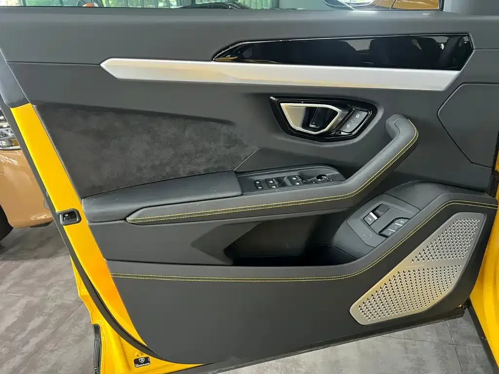 Lamborghini Urus 4.0T V8 S 2024 — фото 11