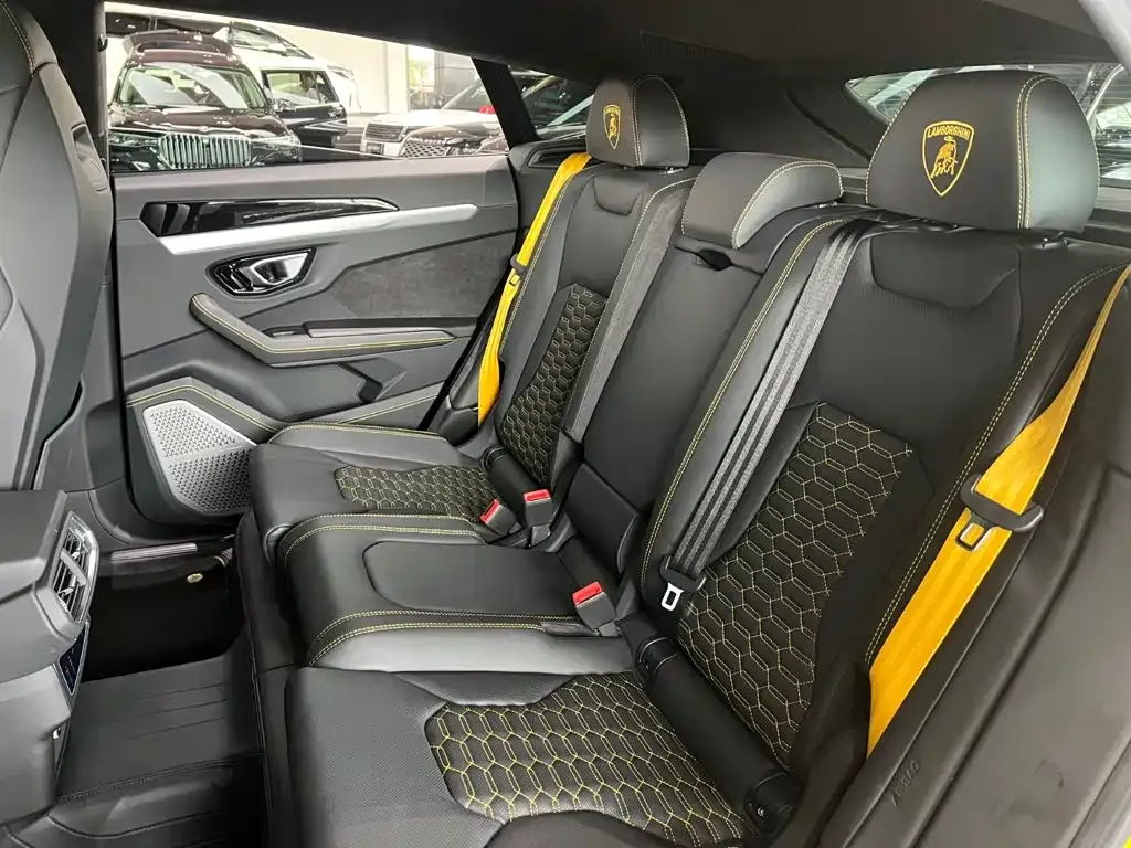 Lamborghini Urus 4.0T V8 S 2024 — фото 15