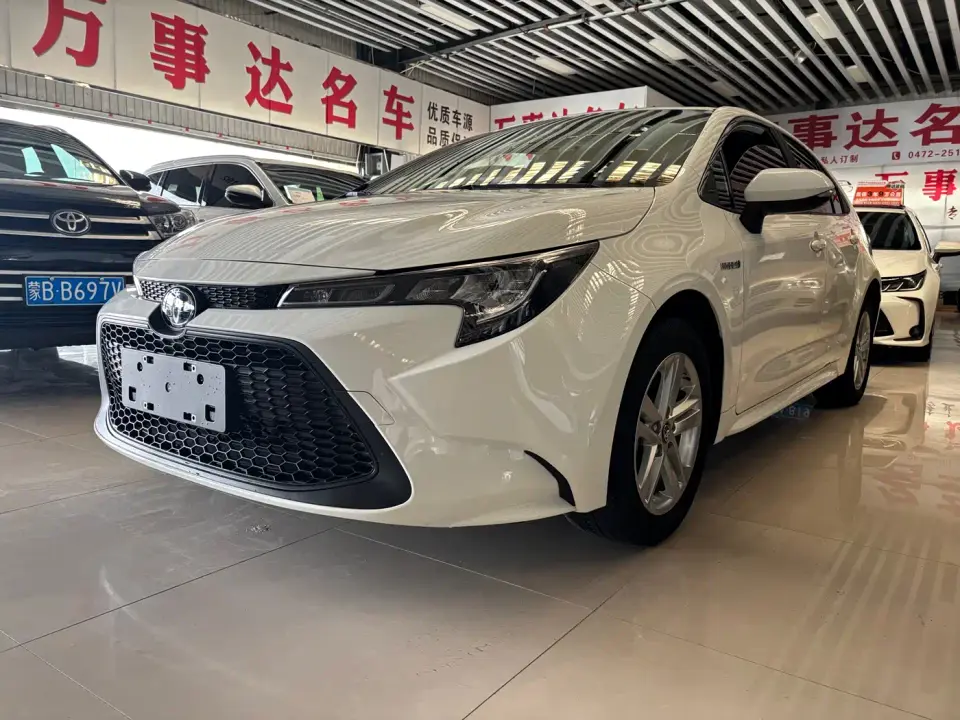Toyota Levin Smart Hybrid 1.8L Leading Edition 2023