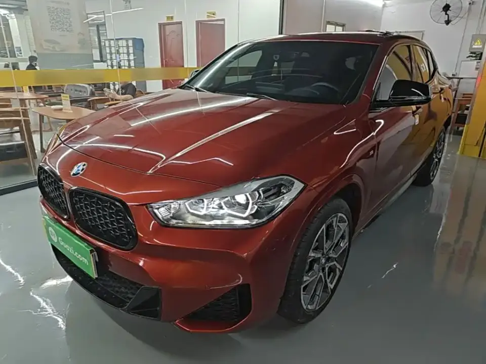 BMW X2 Facelift sDrive25i Shadow Night Edition 2022