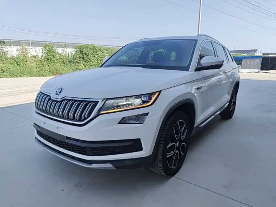 Skoda Kodiaq Facelift TSI330 7-Seater 2WD Luxury Premium Edition China VI 2021