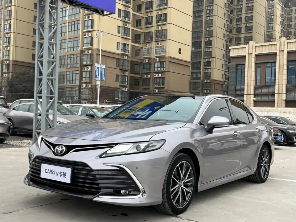 Toyota Camry 2.5G Luxury Edition 2023