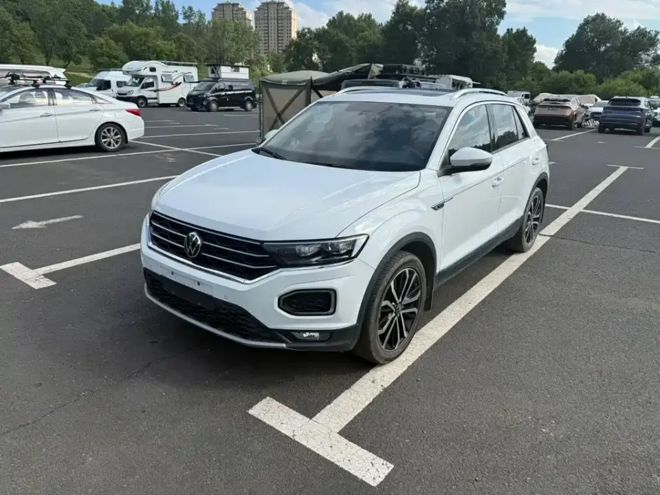 Volkswagen T-ROC 280TSI DSG 2WD Comfort PLUS 2022