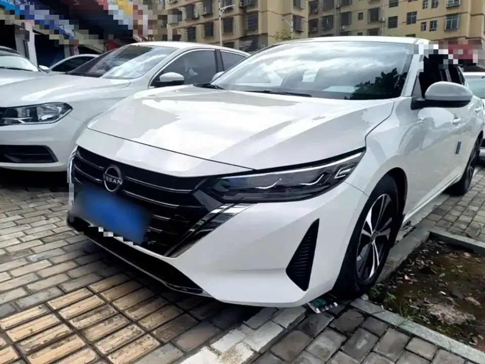 Nissan Sylphy 1.6L CVT Deluxe Edition 2024