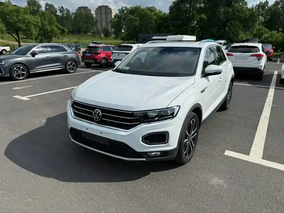 Volkswagen T-ROC 280TSI DSG 2WD Comfort PLUS 2022