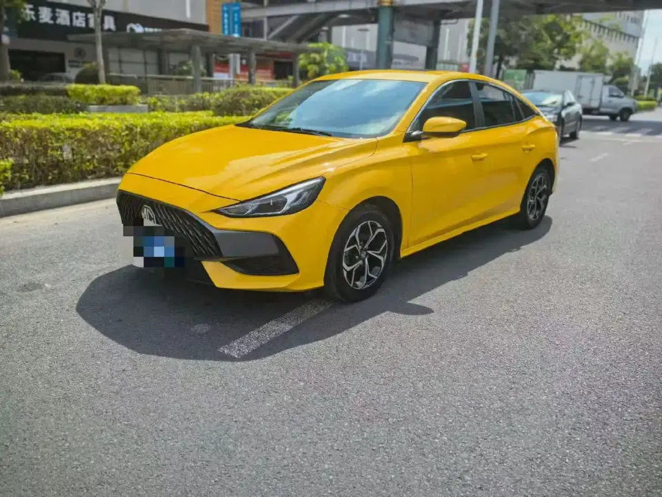 MG MG5 Model 180DVVT CVT Youth Luxury Edition 2023