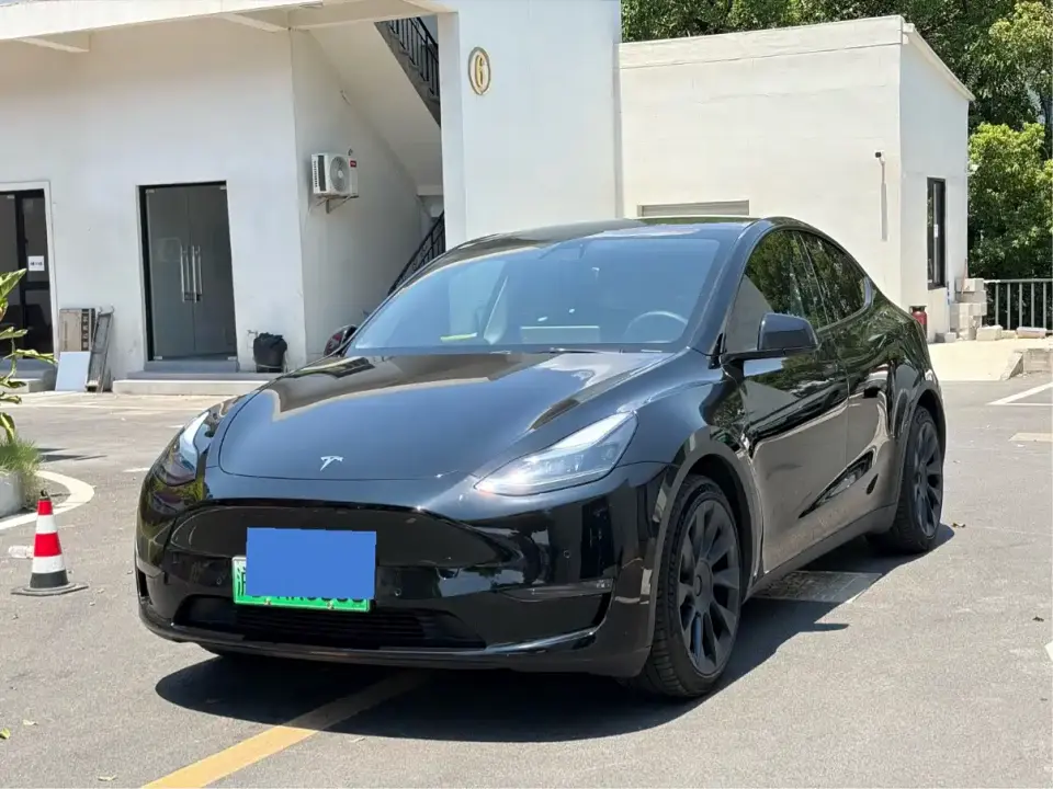 Tesla Model Y Standard Range Rear-Wheel Drive 2021