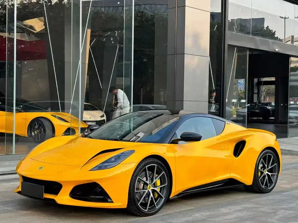 Lotus Cars EMIRA 2.0T DCT First Edition 2024