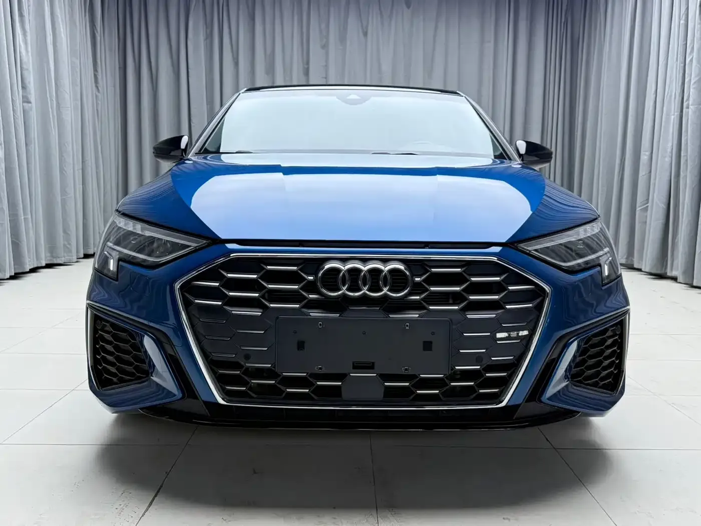 Audi A3 A3L Limousine 35 TFSI Style Sport 2022 — фото 2