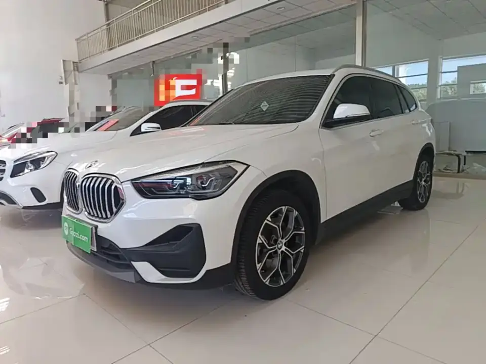 BMW X1 sDrive25Li Leading 2021