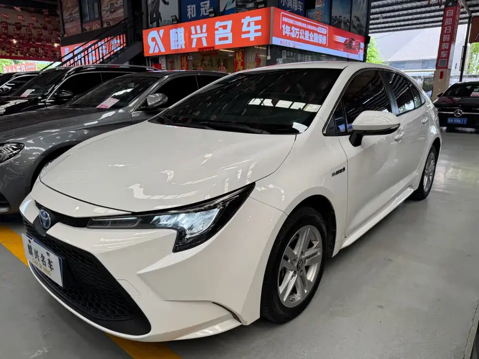 Toyota Levin Dual Engine 1.8H E-CVT Progressive Edition 2022