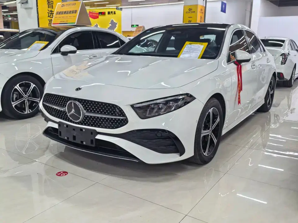 Mercedes-Benz A-Class A 200 L Fashion 2024