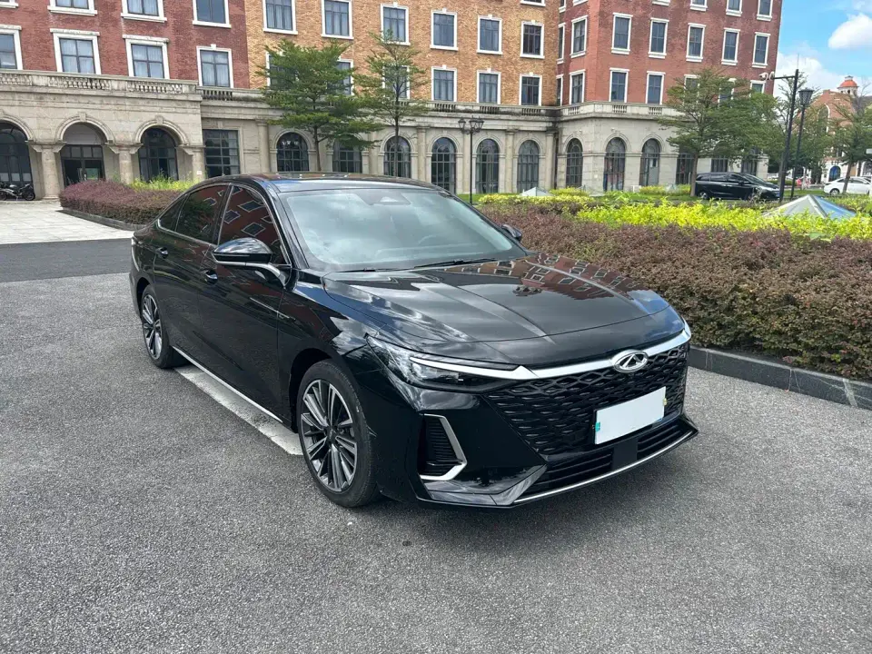 Chery Arrizo 8 1.6T DCT Ya 2023