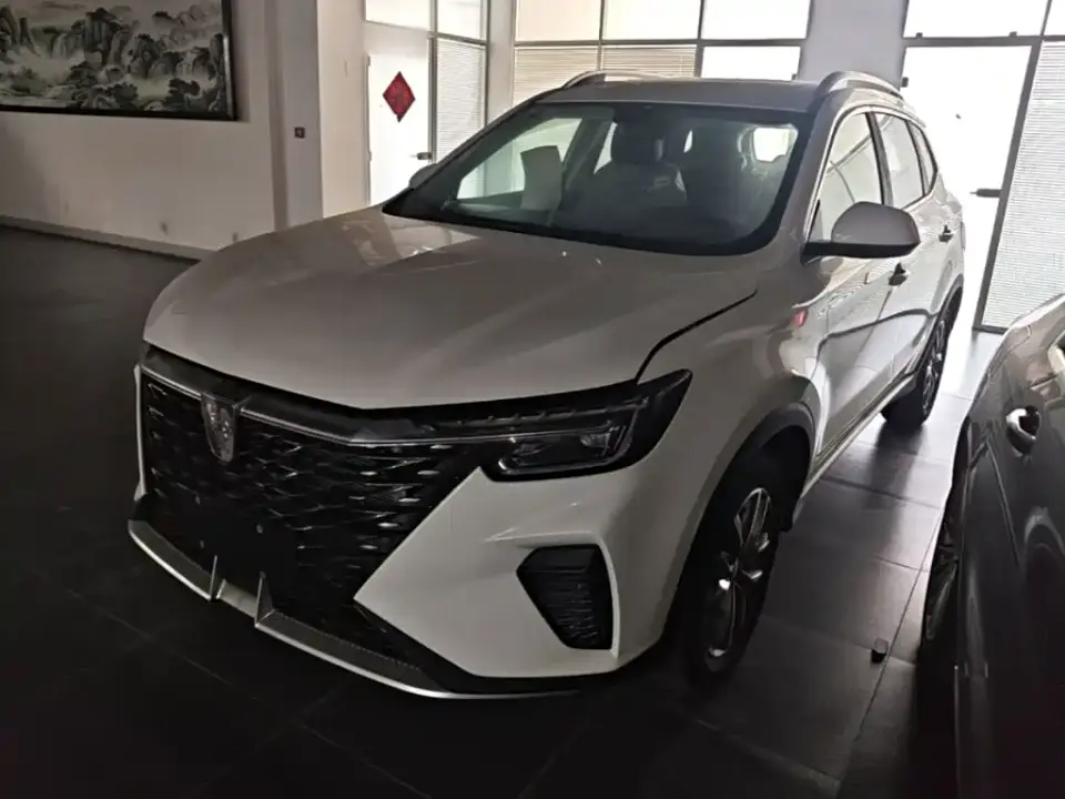 Roewe RX5 PLUS 330TGI Automatic Trend-leading Smart Benefit Edition 2025