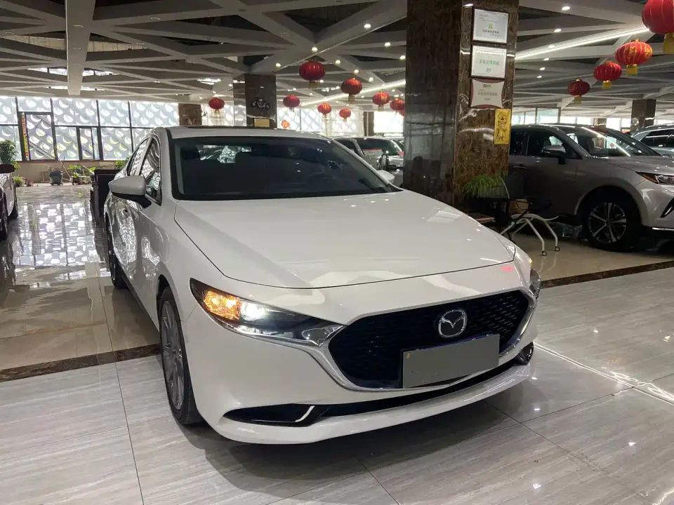Mazda Mazda3 Axela 2.0L Automatic Elegance Edition 2022