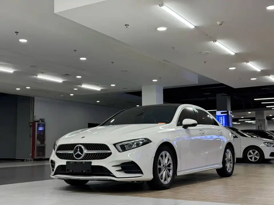 Mercedes-Benz A-Class Facelift A 200 L Sport Sedan Fashion Style 2022