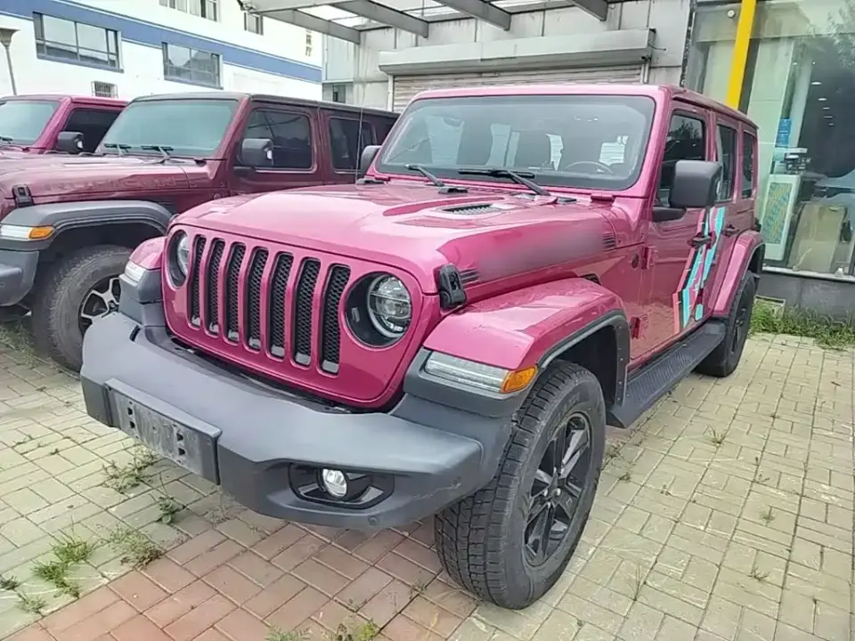 Jeep Wrangler 2.0T Highland Bahamas Pink Sand Special 2024