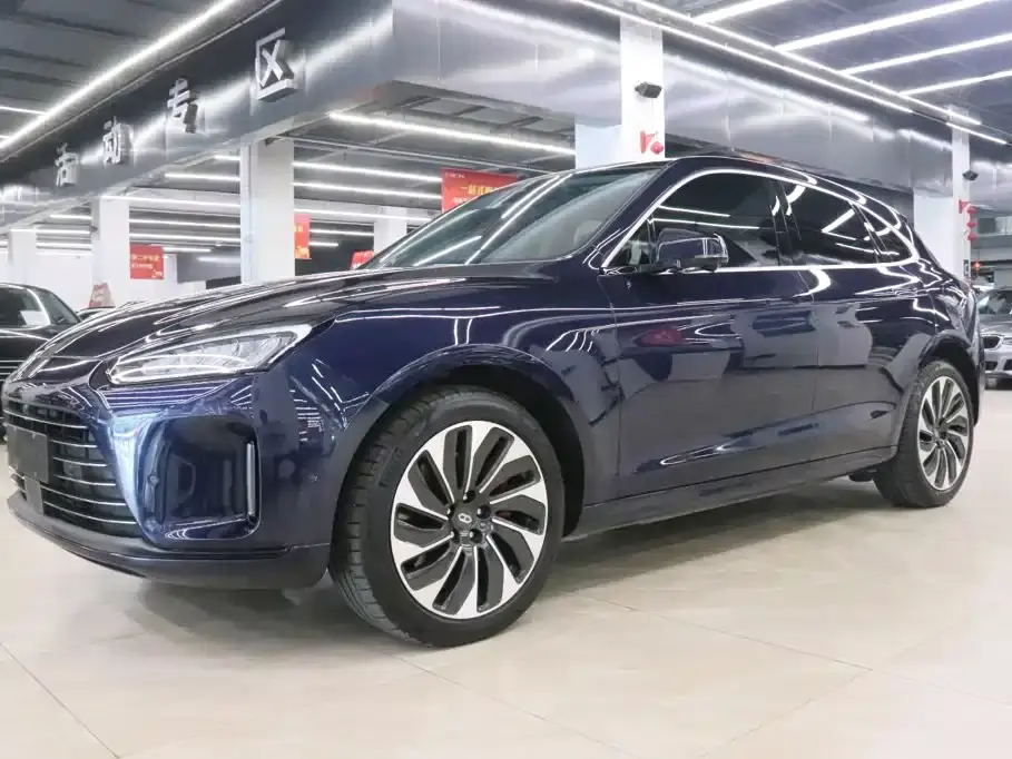 AITO Wenjie AITO M5 Extended Range AWD Performance Edition 2022