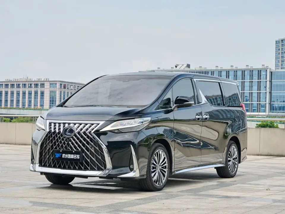 Lexus LM 300h 4-Seat Imperial Edition 2022