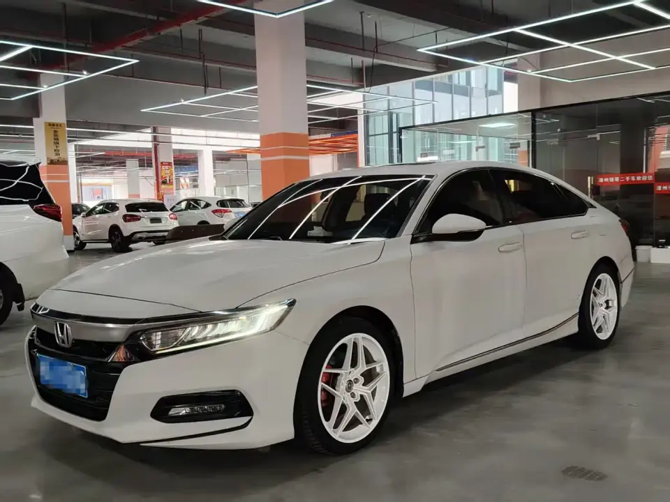 Honda Accord 260TURBO Elite Edition China V 2019
