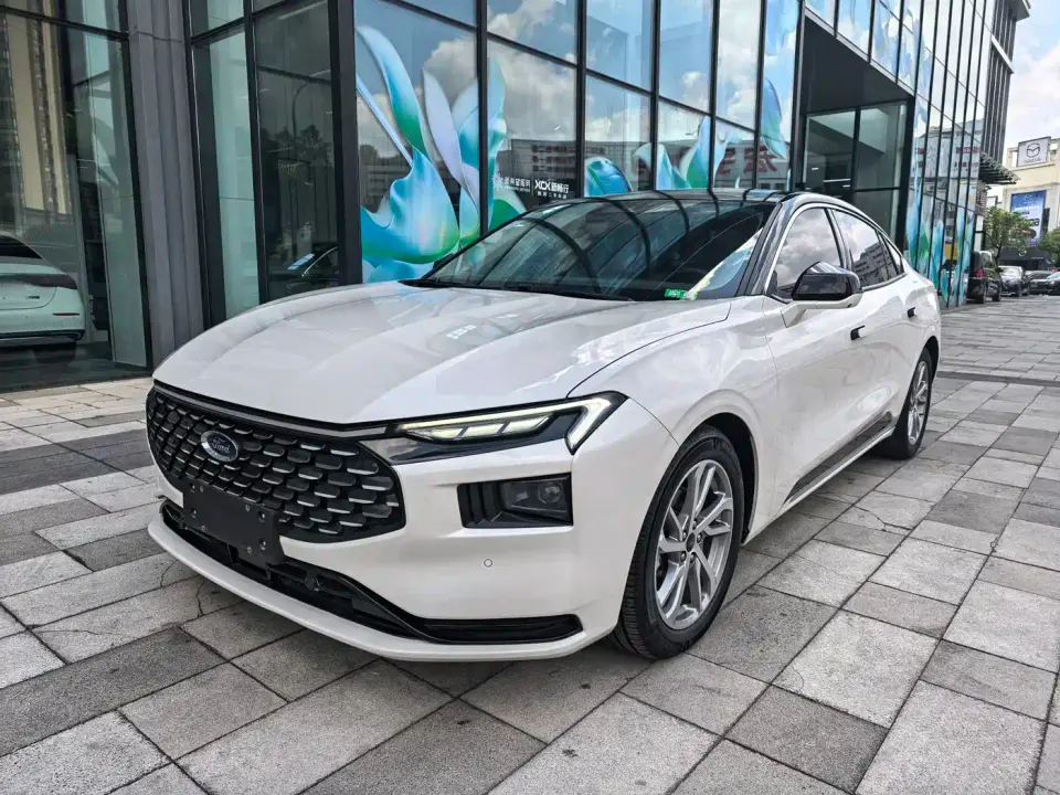 Ford Mondeo EcoBoost 245 Luxury Edition 2022