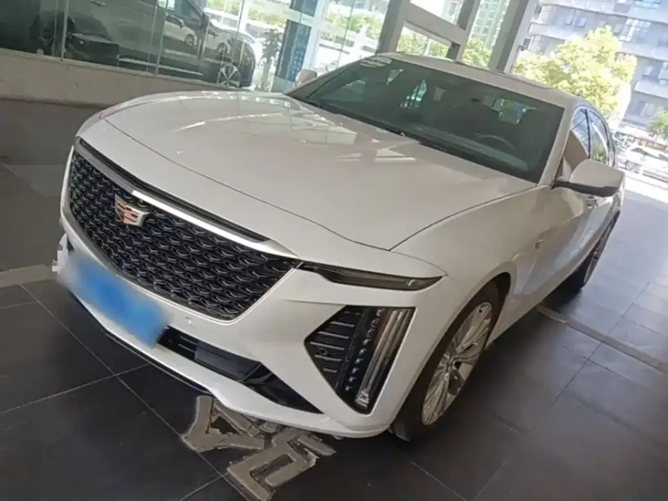 Cadillac CT6 28T Premium Model 2025