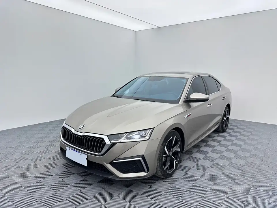 Skoda Octavia PRO TSI280 Premium Edition 2023
