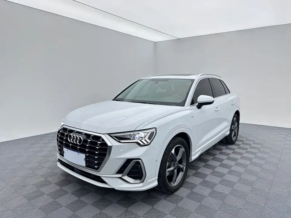 Audi Q3 35 TFSI Fashion Dynamic 2022