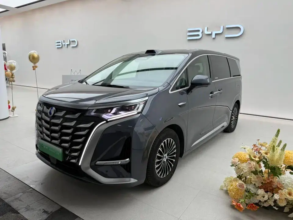 Denza D9 Model DM-i Smart Drive Edition 1020 AWD Flagship 2026