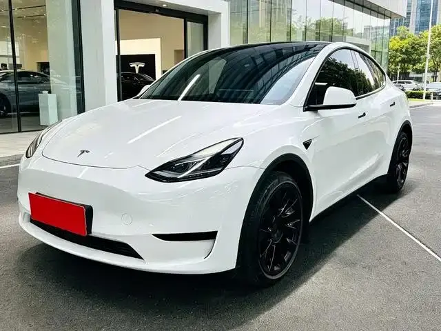 Tesla Model Y Facelift Rear-Wheel Drive Version 2023