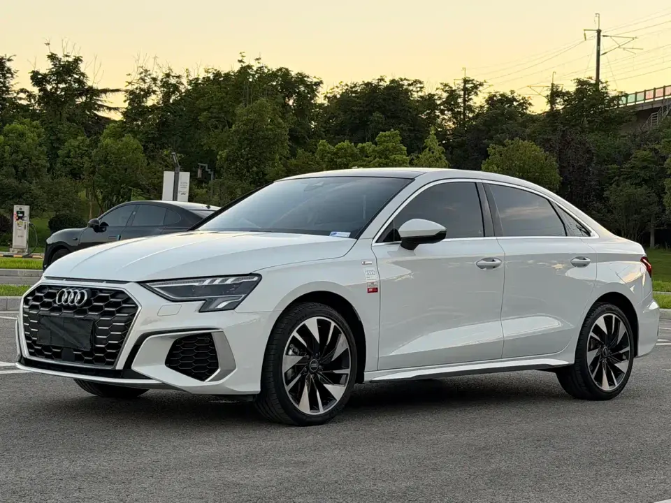 Audi A3 A3L Limousine 35 TFSI Style Sport 2023