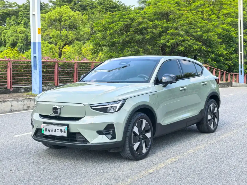 Volvo C40 Long Range Edition 2024