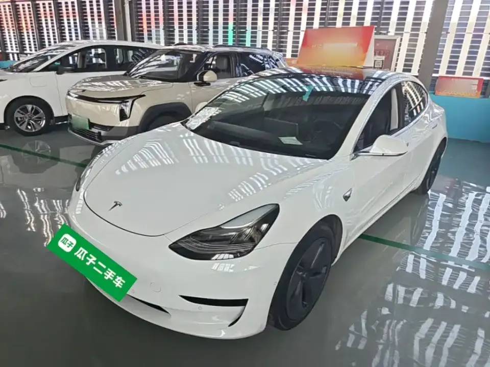 Tesla Model 3 Standard Range Rear-Wheel Drive Upgrade 2020