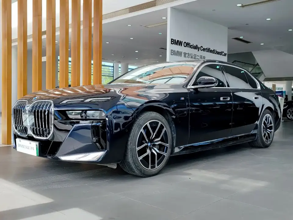 BMW i7 eDrive50L Leading M Sport Package 2023