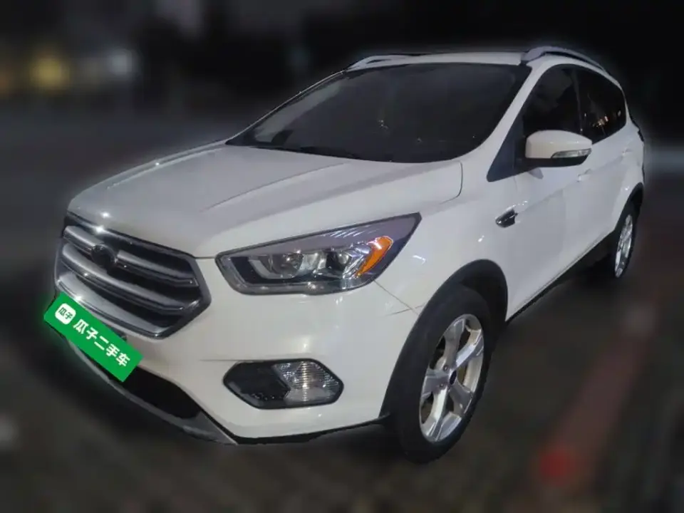 Ford Kuga EcoBoost 180 FWD Wing 2019