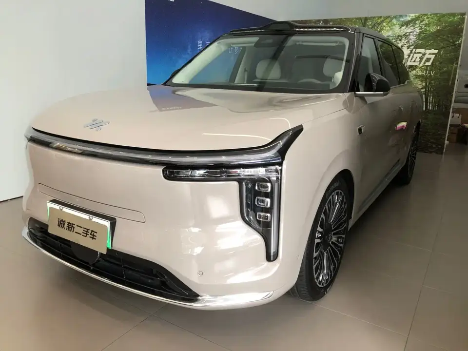 IM Motors IM LS9 Model 52kWh Base Version 2025